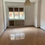 Affitto 3 camera appartamento di 100 m² in Roma