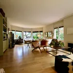 Rent 5 bedroom house of 270 m² in Barcelona