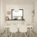 Alquilo 2 dormitorio apartamento de 70 m² en Cadiz']