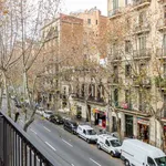 Rent 1 bedroom apartment of 36 m² in barcelona