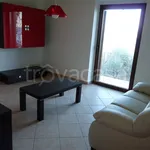 Rent 3 bedroom apartment of 75 m² in Torri del Benaco