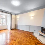 Pronajměte si 3 ložnic/e byt o rozloze 107 m² v Prague