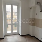 Rent 4 bedroom apartment of 125 m² in Genova