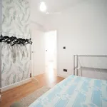 Rent 4 bedroom apartment of 110 m² in Bilbao