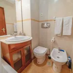 Rent 1 bedroom apartment in porto