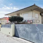 Rent 3 bedroom house of 153 m² in Guimarães