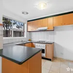 Rent 3 bedroom house in Keilor Lodge