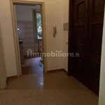 Affitto 1 camera appartamento di 75 m² in Piacenza