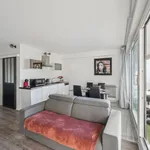 Rent 1 bedroom apartment of 37 m² in Courbevoie