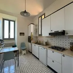 Rent 5 bedroom apartment of 180 m² in Roma