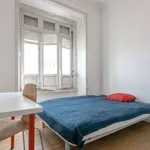 Rent a room in lisbon