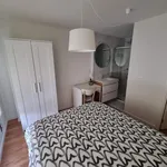 Rent 4 bedroom apartment in Porto