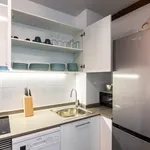 Rent 5 bedroom apartment of 58 m² in Valencia