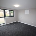 Rent 2 bedroom flat in Bristol