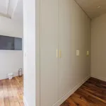 Appartement de 60 m² avec 4 chambre(s) en location à Paris