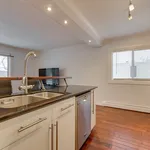 Appartement de 688 m² avec 2 chambre(s) en location à Edmonton