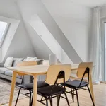 Rent 2 bedroom apartment of 773 m² in Vienna