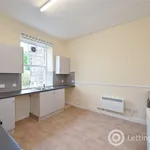 Rent 4 bedroom flat in Aberdeen