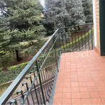 Rent 3 bedroom apartment of 87 m² in Como