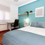 Rent a room of 75 m² in Alcalá de Henares