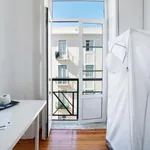 Rent a room in lisbon