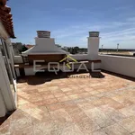 Rent 4 bedroom house of 325 m² in Γλυφάδα