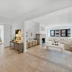 Rent 3 bedroom apartment of 2300 m² in Manhattan