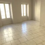 Appartement de 67 m² avec 2 chambre(s) en location à Aubenas