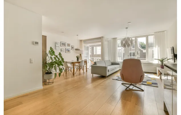 Huur 2 slaapkamer appartement van 68 m² in Amsterdam