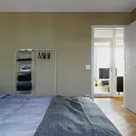 Miete 2 Schlafzimmer wohnung von 56 m² in Berlin