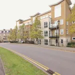 Rent 3 bedroom flat in Oxford