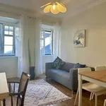 Rent 2 bedroom apartment of 62 m² in Lisbon