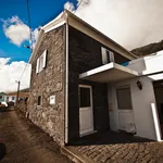 Rent 2 bedroom house of 70 m² in Lajes do Pico