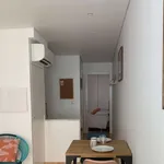 Rent 1 bedroom apartment of 50 m² in lisbon