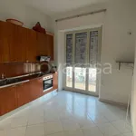 Rent 3 bedroom apartment of 100 m² in Napoli