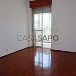 Rent 2 bedroom apartment of 74 m² in Amadora