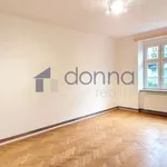 Rent 3 bedroom apartment of 102 m² in Capital City of Prague