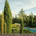 Rent 7 bedroom house of 300 m² in Aix-en-Provence