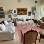 Alquilo 3 dormitorio apartamento de 200 m² en Marbella