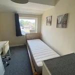 Rent 5 bedroom house in Colchester