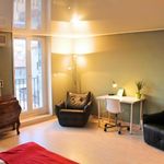 Rent 6 bedroom apartment in Marseille