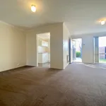 Rent 3 bedroom house in banks