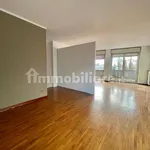 Rent 3 bedroom apartment of 150 m² in Cantù