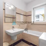 Rent 4 bedroom apartment of 95 m² in Gdynia