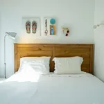 Rent 2 bedroom apartment of 60 m² in lisbon