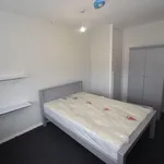 Rent 4 bedroom flat in West Midlands