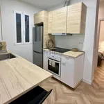 Alquilo 2 dormitorio casa de 60 m² en Madrid