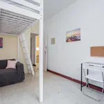 Rent 4 bedroom apartment in Barcelona