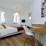 Rent 4 bedroom apartment in Rome