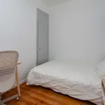 Rent a room in lisbon